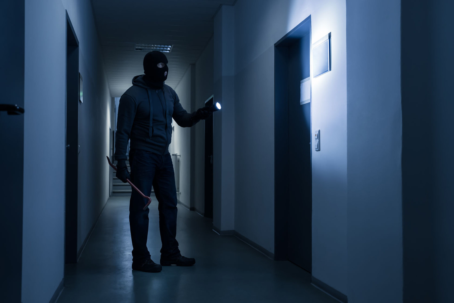 Když by vám vykradli byt – víte, kterých pět kroků byste měli udělat nejdříve?